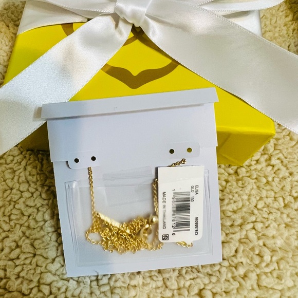 Kendra Scott Gold and Brown Pendant Necklace - Picture 5 of 6